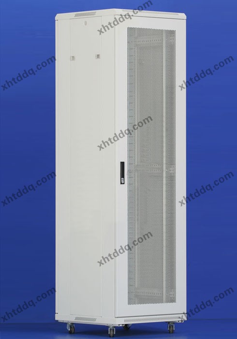 點(diǎn)擊查看商品:機(jī)柜