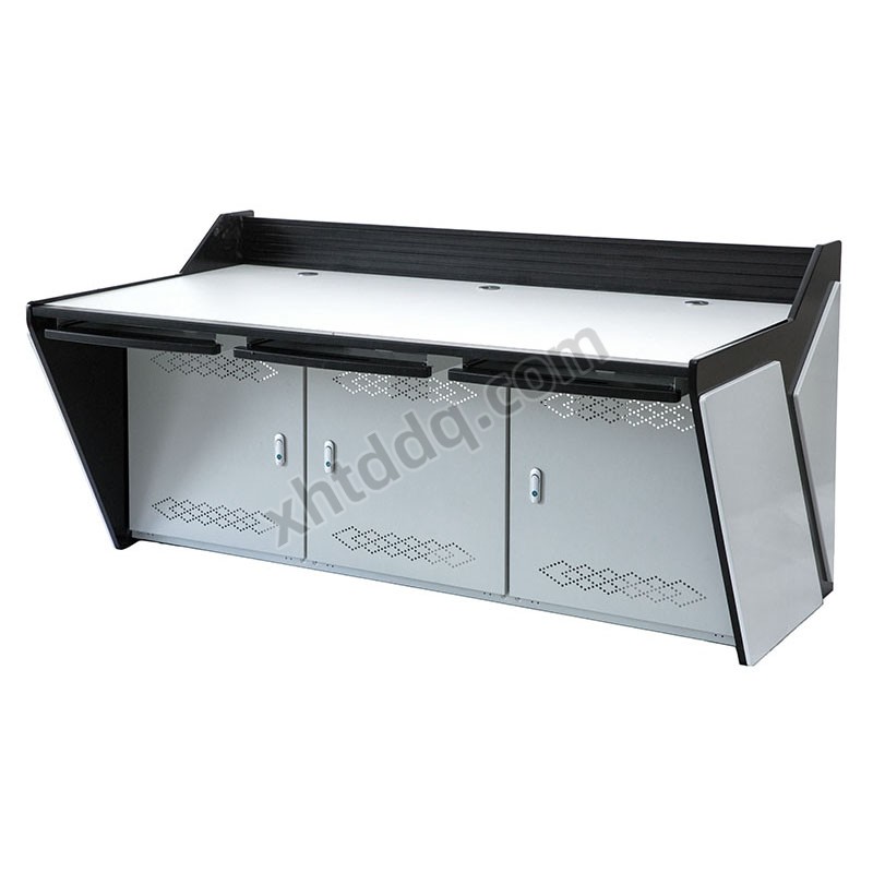 點(diǎn)擊查看商品:操作臺(tái)